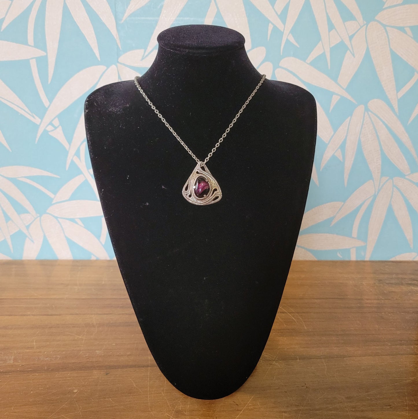 1970s Miracle Celtic-style necklace with purple banded cabochon pendant
