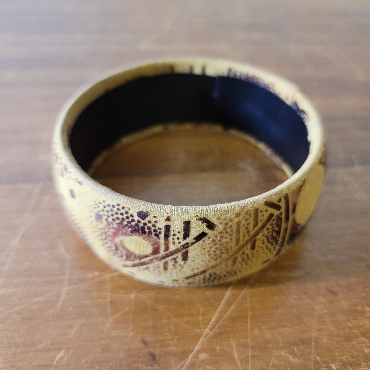 Vintage Memphis-style abstract fabric covered wide bangle