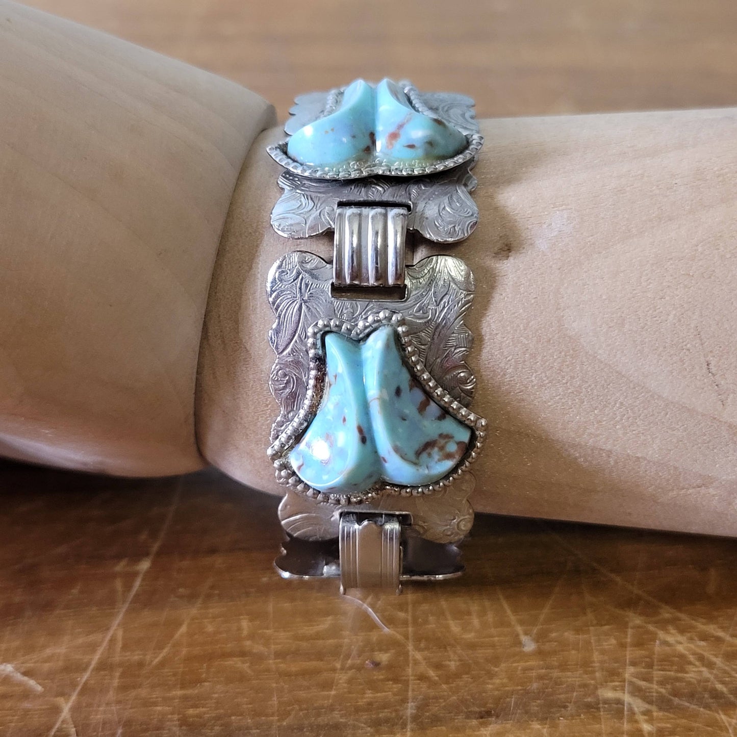 Vintage South-Western inspired silver-tone turquoise-style panel link bracelet