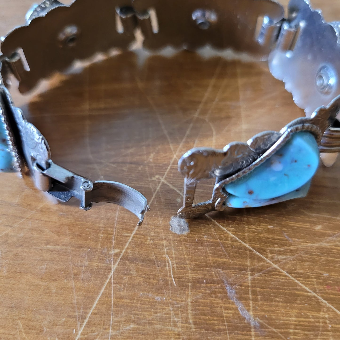 Vintage South-Western inspired silver-tone turquoise-style panel link bracelet