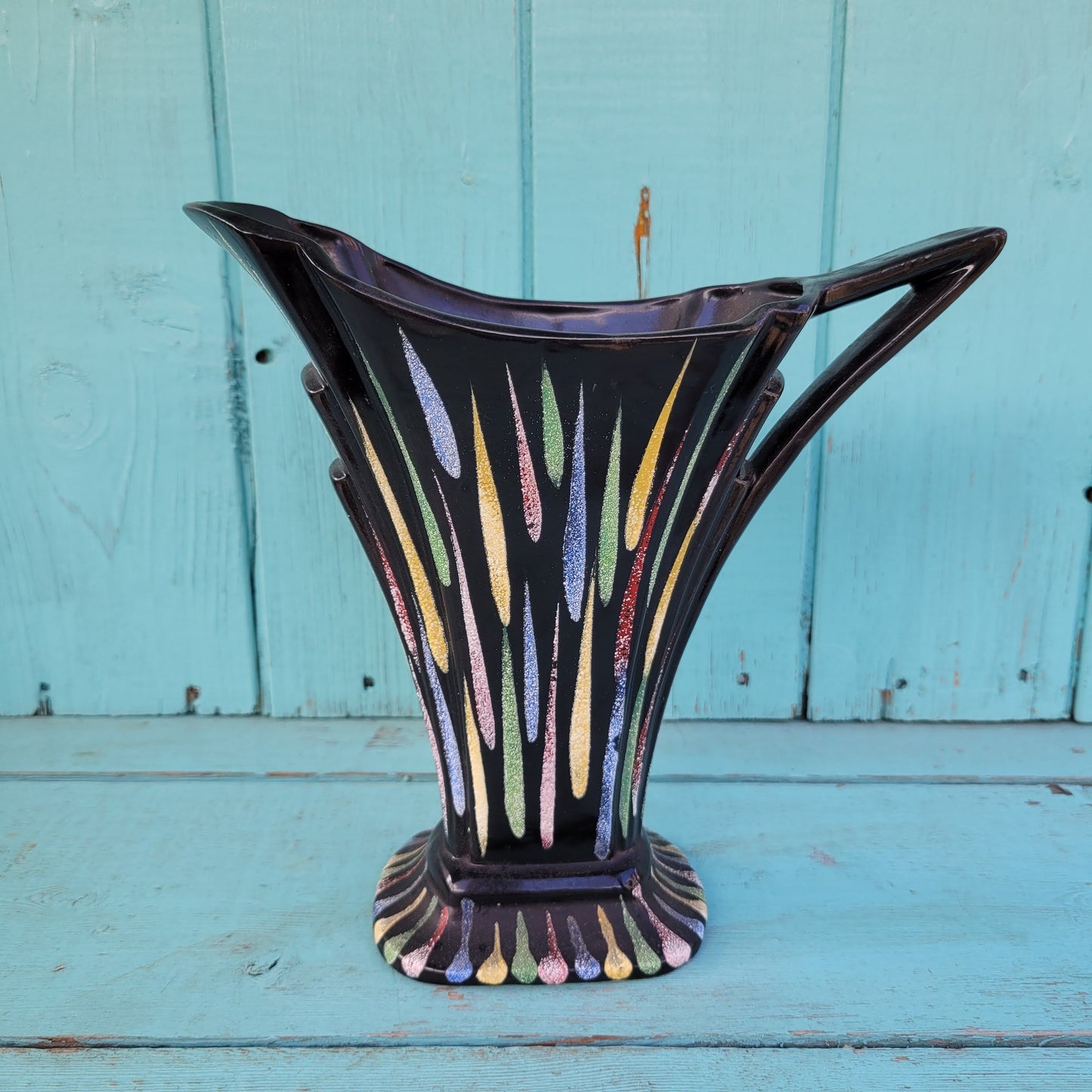 1950s Sadler Art Deco-style "Jane" ceramic vase/pitcher with multicoloured sugared teardrop pattern