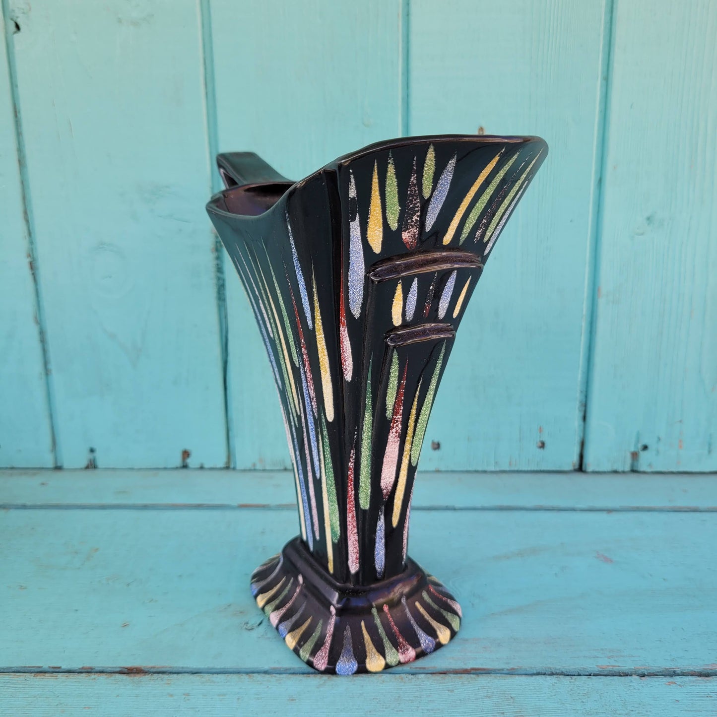 1950s Sadler Art Deco-style "Jane" ceramic vase/pitcher with multicoloured sugared teardrop pattern
