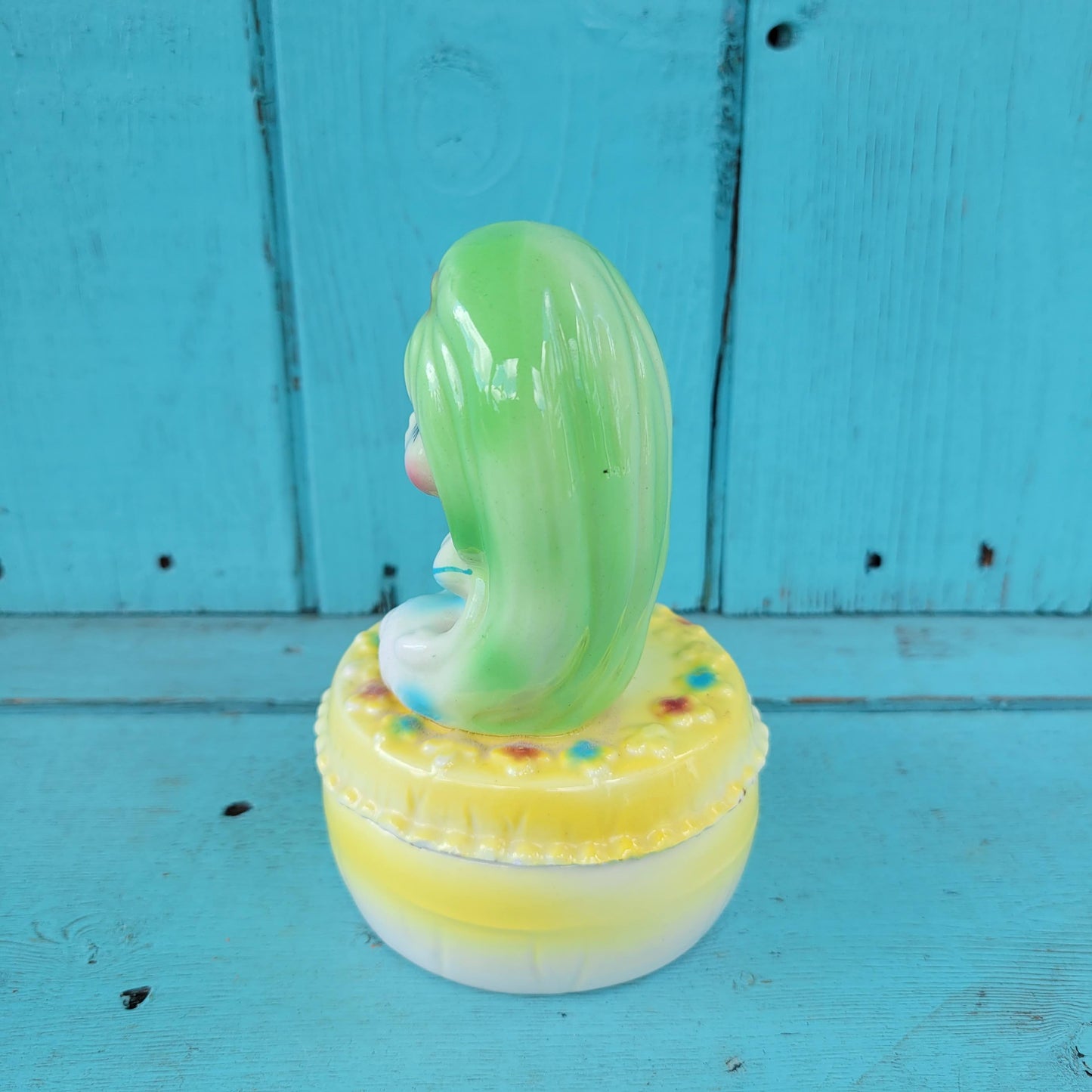 Kitsch 1960s ceramic mod girl trinket pot, green hair