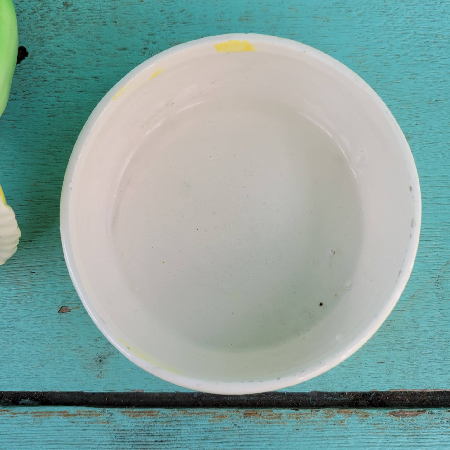 Kitsch 1960s ceramic mod girl trinket pot, green hair