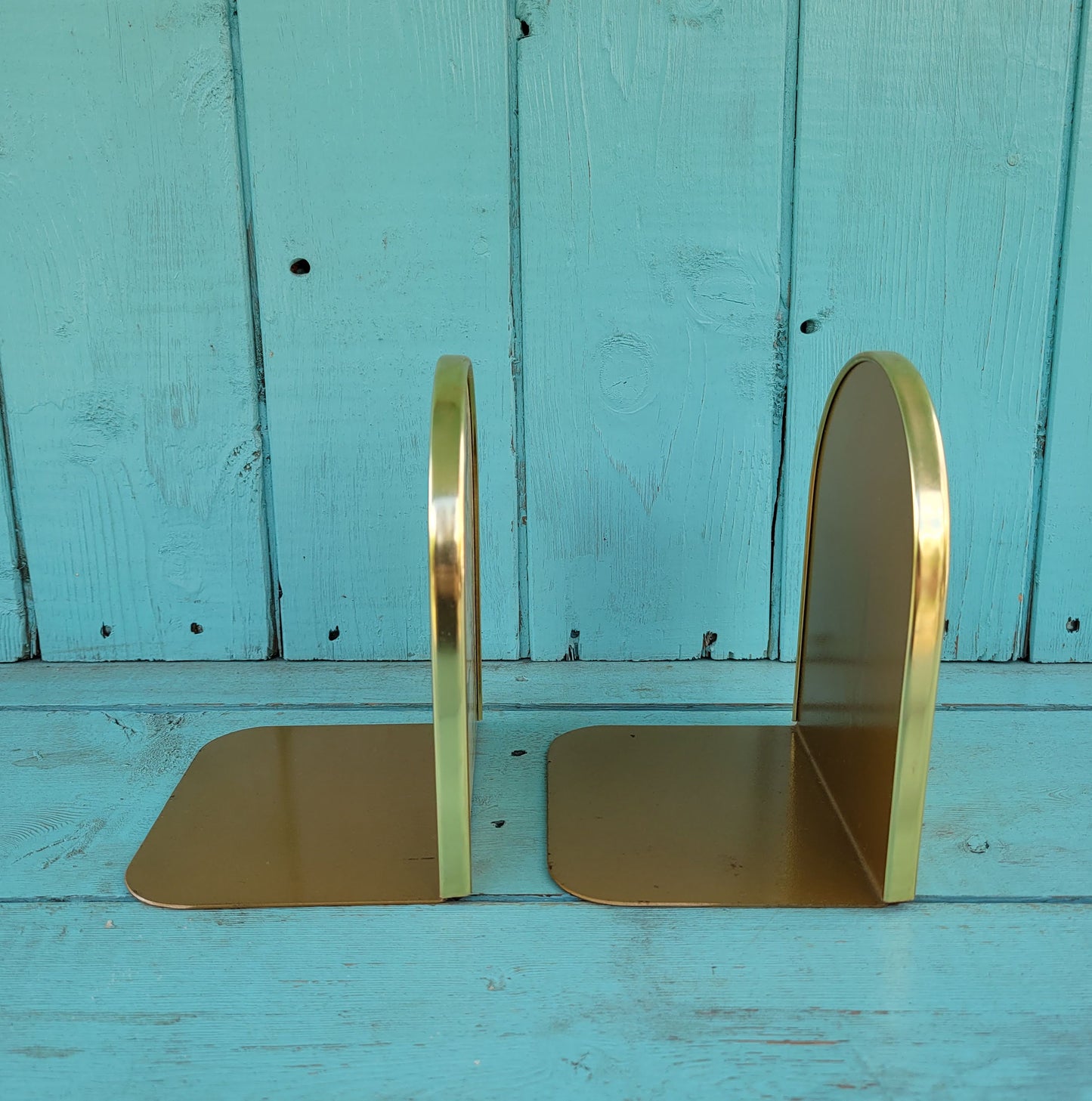 Pair of 1970s Chalford Glos Arnold Design brass-edged John Gould hummingbird print bookends