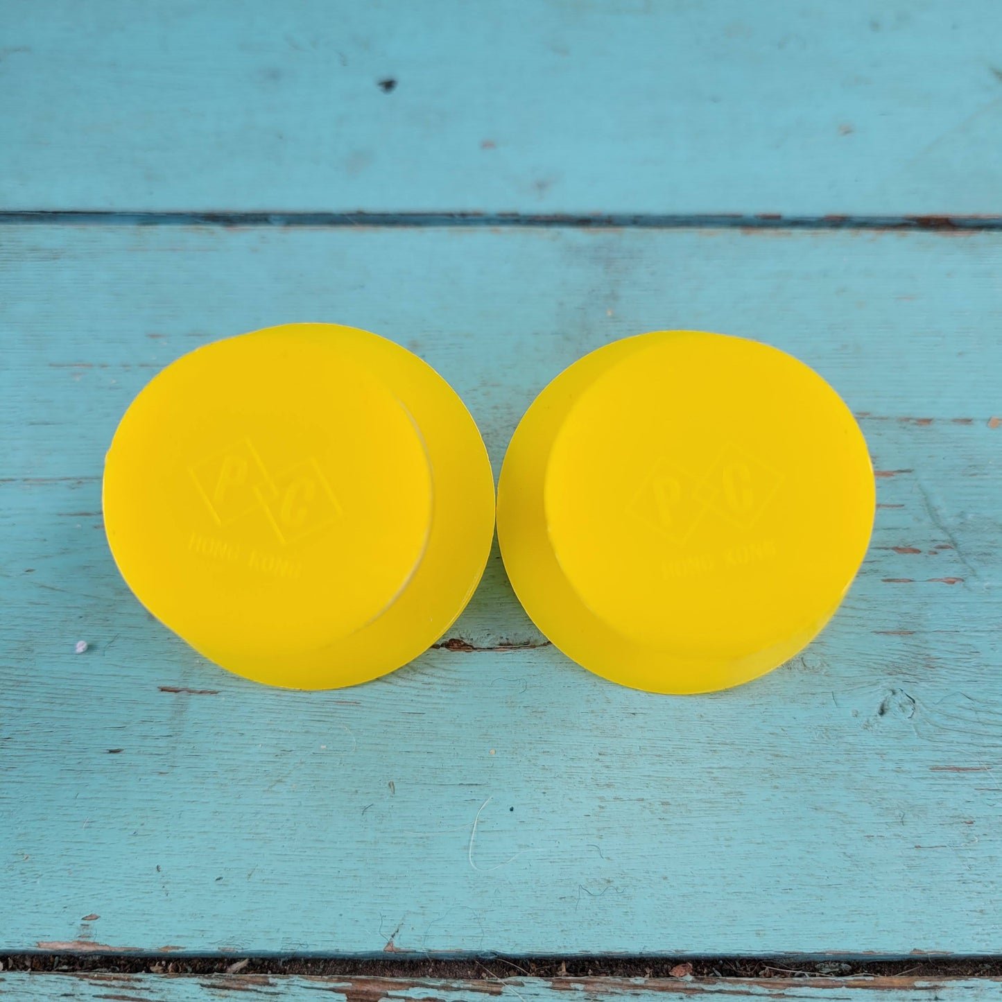 circa. 1960s hanging lantern salt & pepper set, boxed, item No 5-316