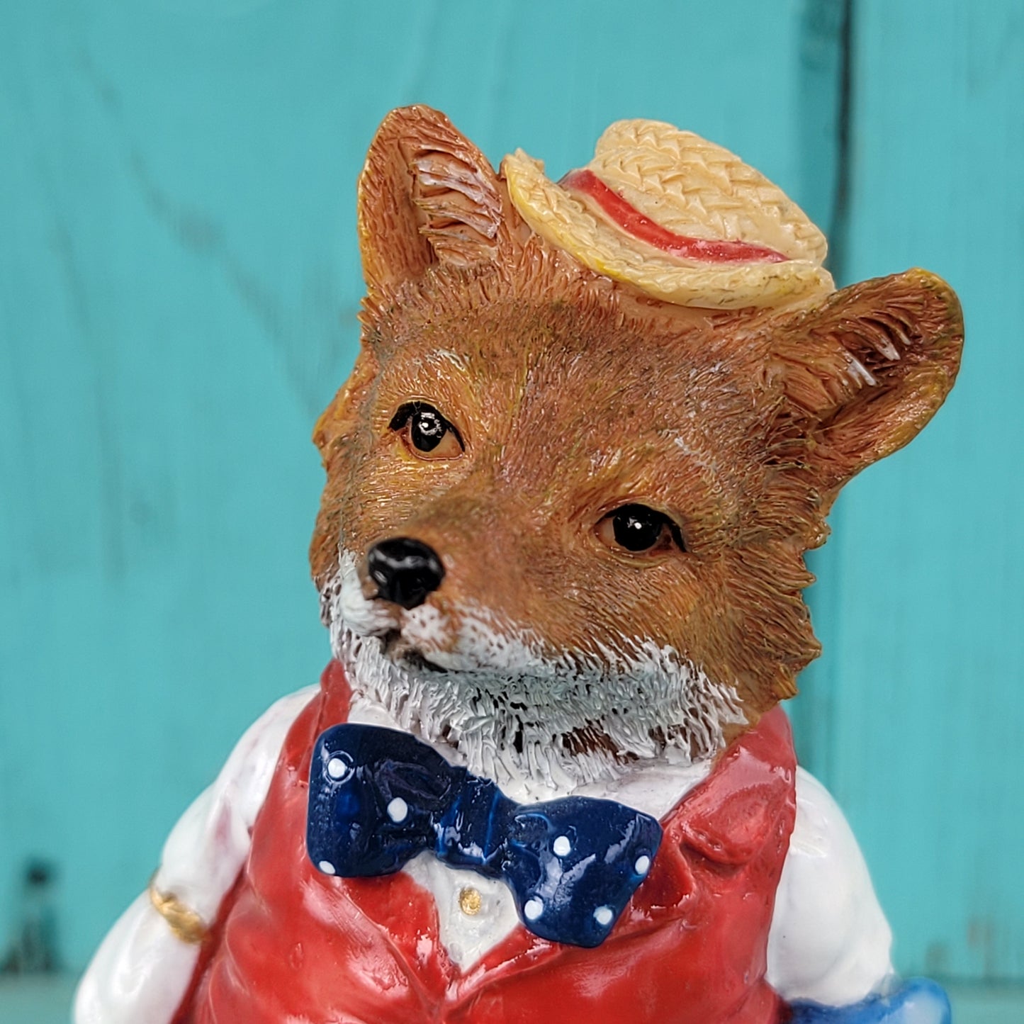 2002 Regency Fine Arts "Basil Fox" figurine from Tales of Honeysuckle Hill series