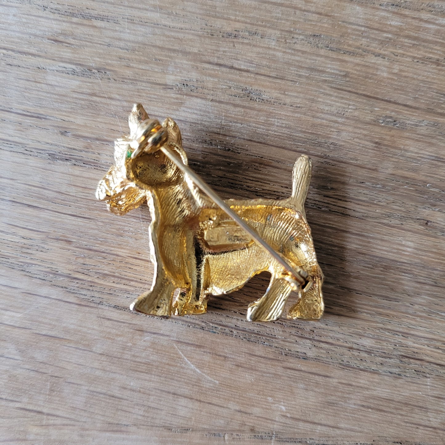 1960s/70s gold-tone Scottie dog brooch with rhinestone collar