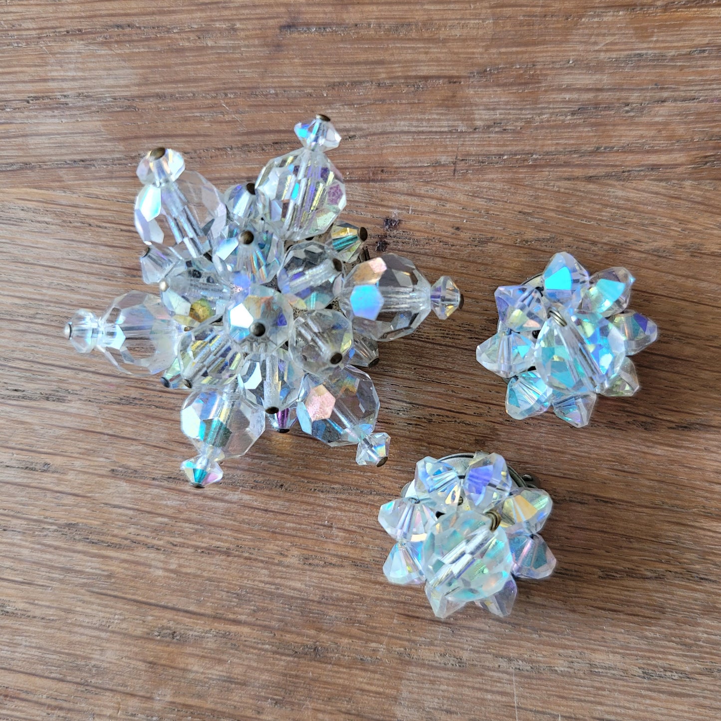 1950s Aurora Borealis crystal brooch and clip-on earrings set