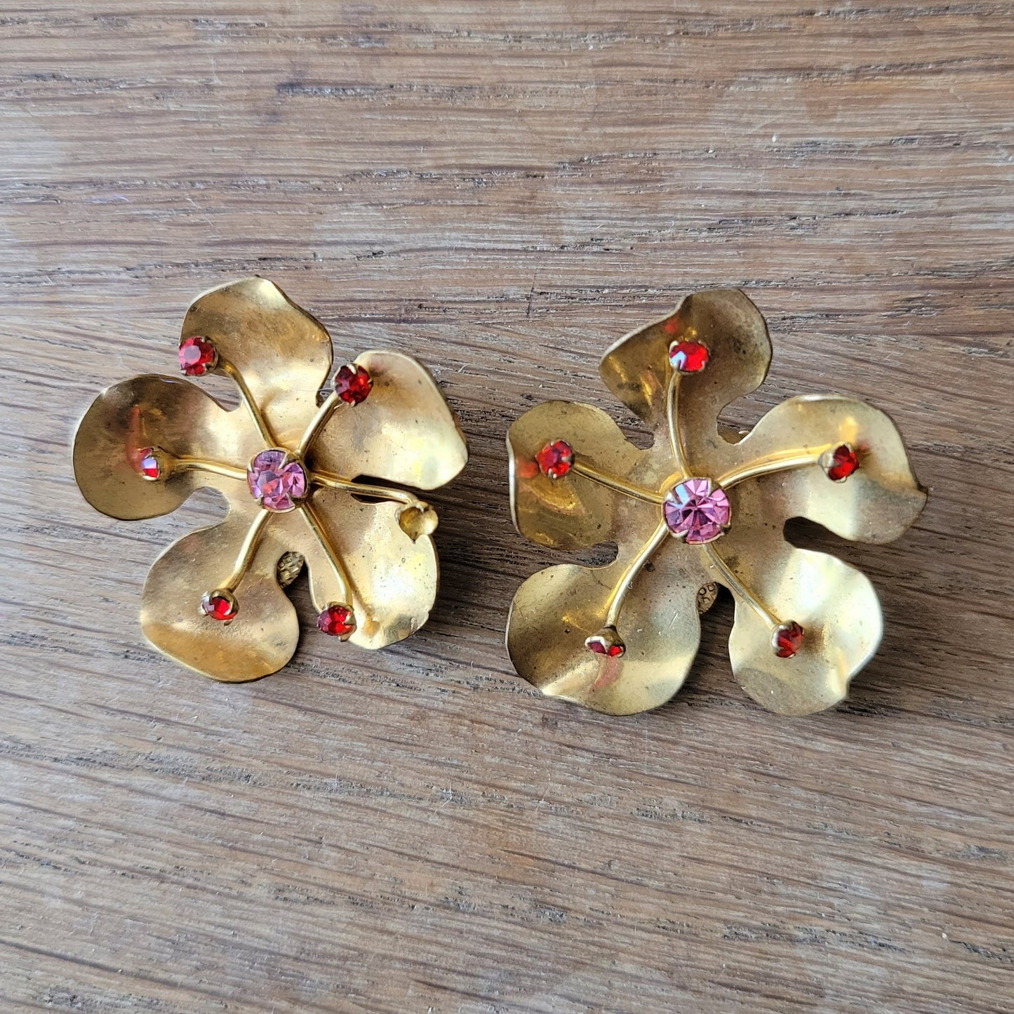 1960s French copper floral clip-on earrings with red & pink crystals