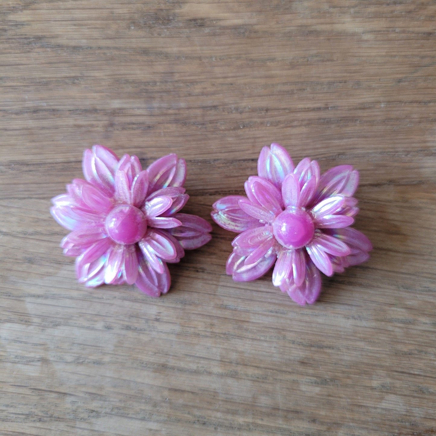 1960s iridescent pink acrylic floral clip-on earrings