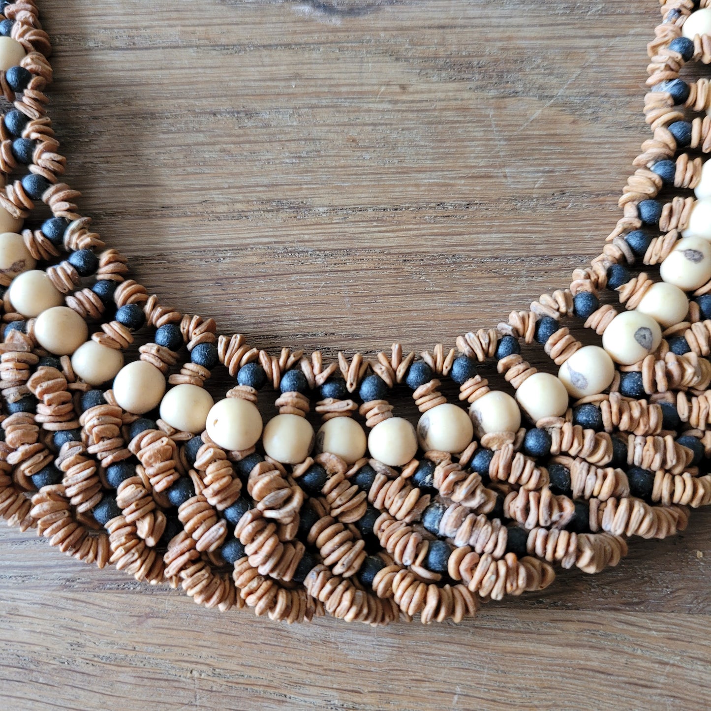 1970s natural seed bead tribal ethnic collar necklace
