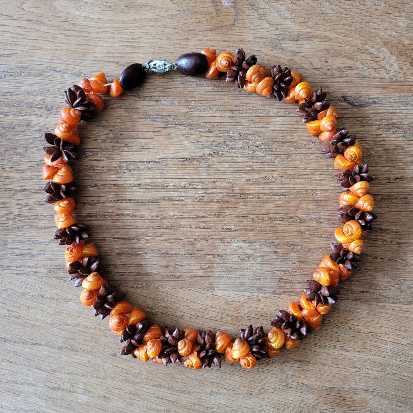 1970s brown & orange shell & seed cluster necklace