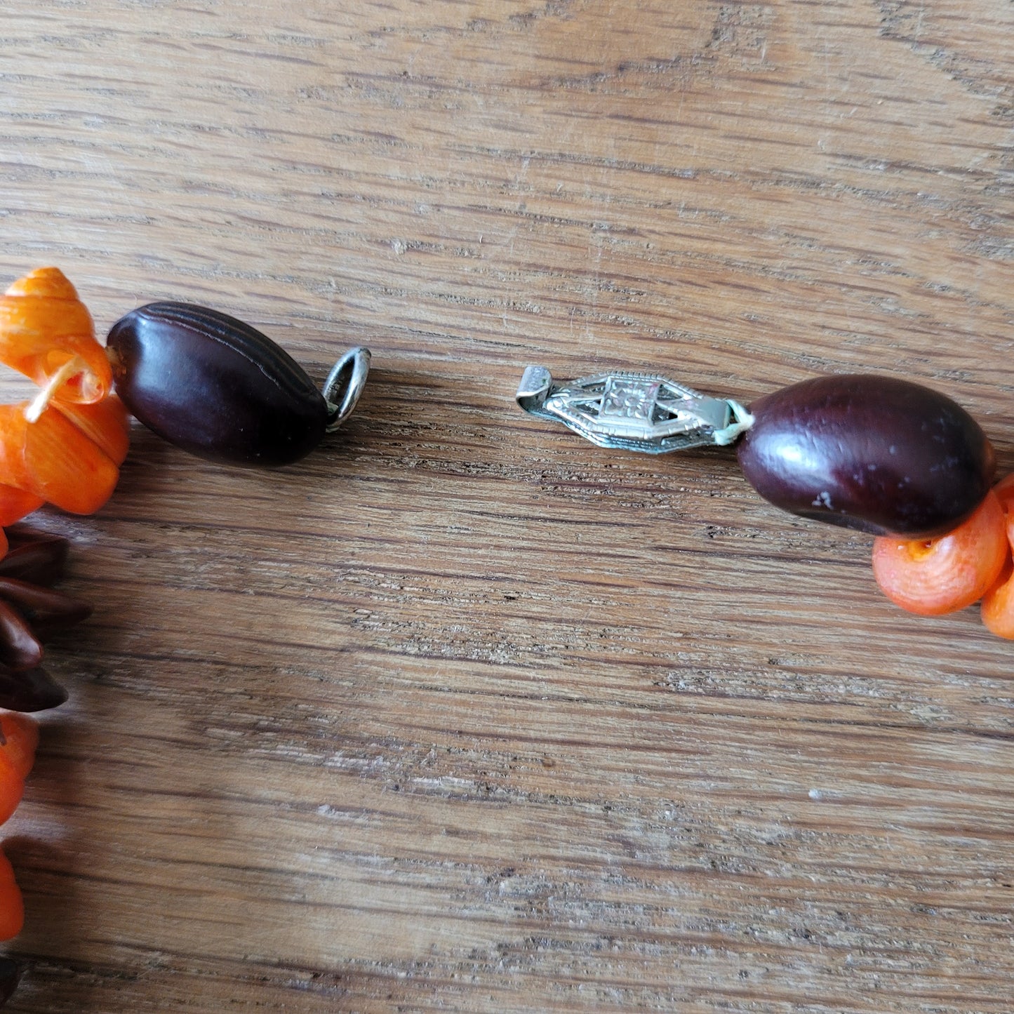 1970s brown & orange shell & seed cluster necklace
