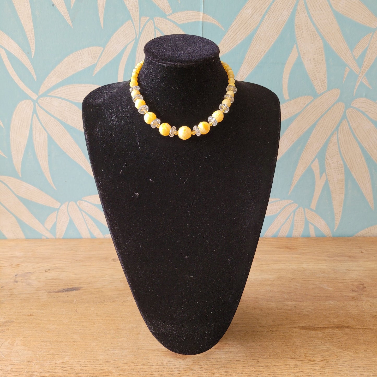 circa. 1930s Czech yellow uranium glass bead necklace