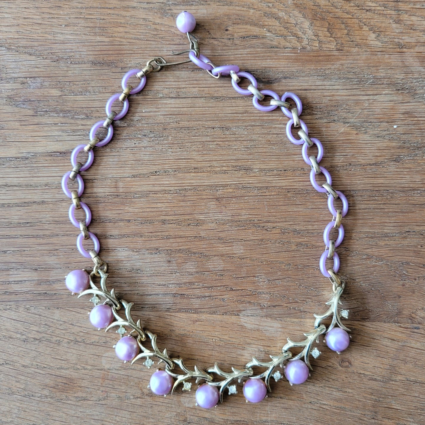 Mid-century gold-tone & purple plastic bead floral necklace