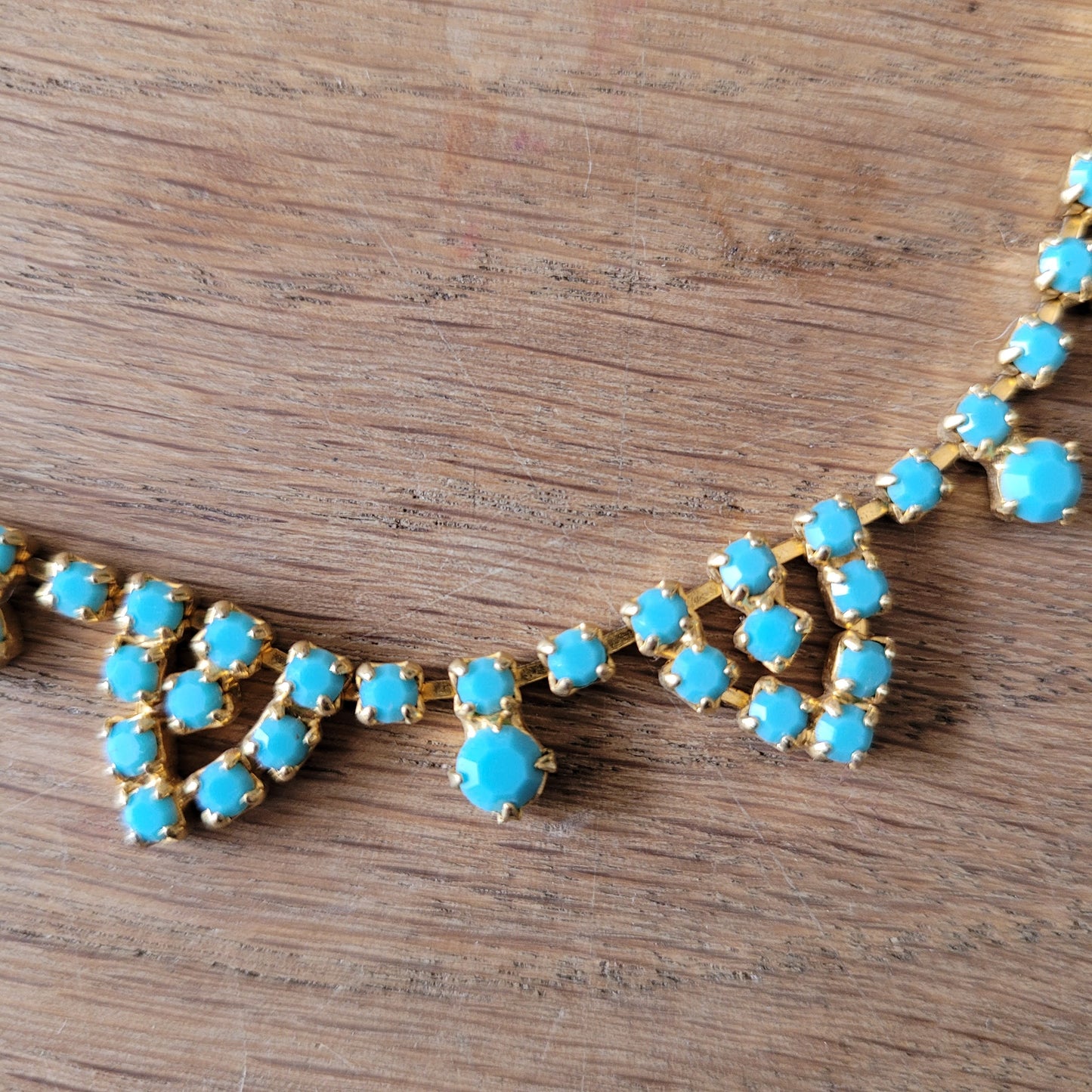 1950s/60s turquoise glass & gold-tone necklace
