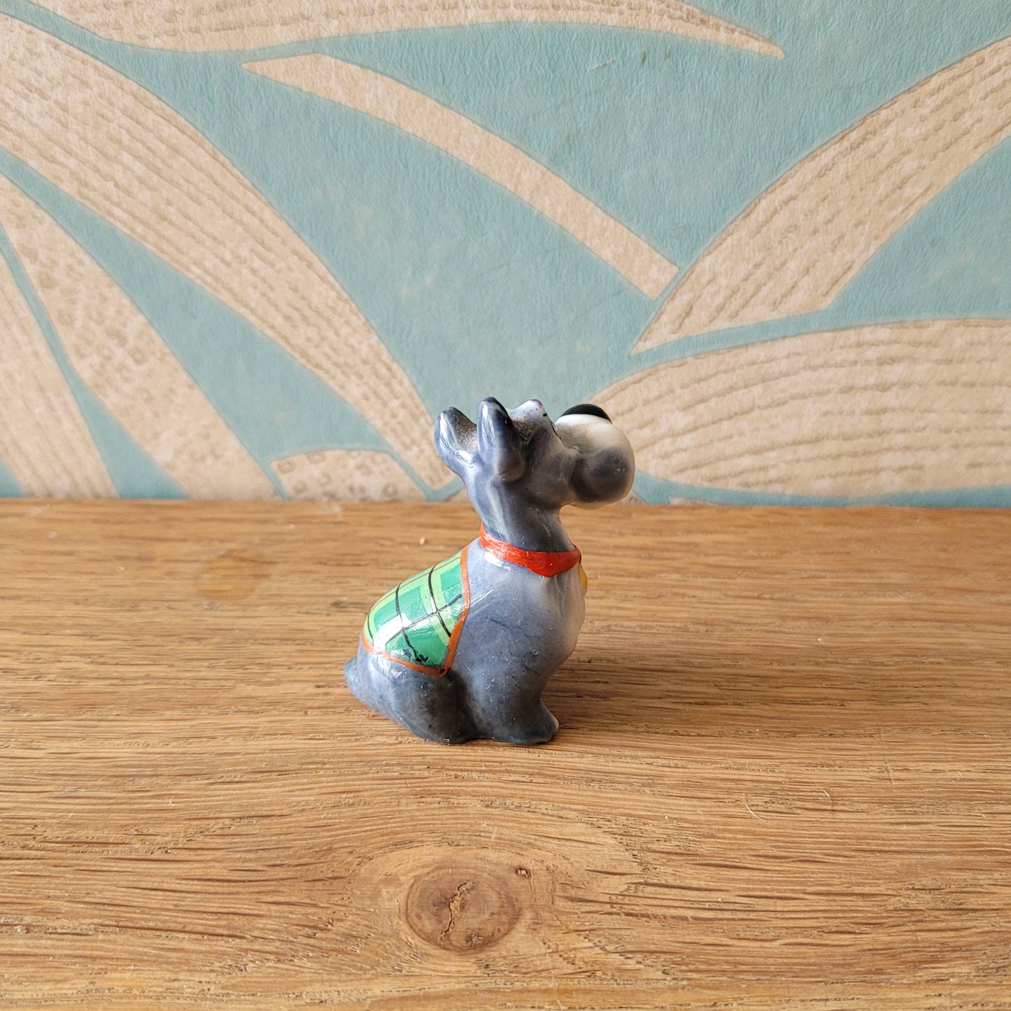 1950s Wade Walt Disney "Hat Box" series figurine: Jock from Lady & The Tramp