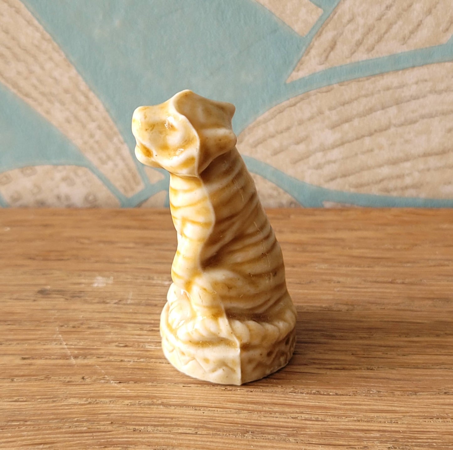 Circa. 1970s Wade "Circus Animals" series figurines: pony and tiger