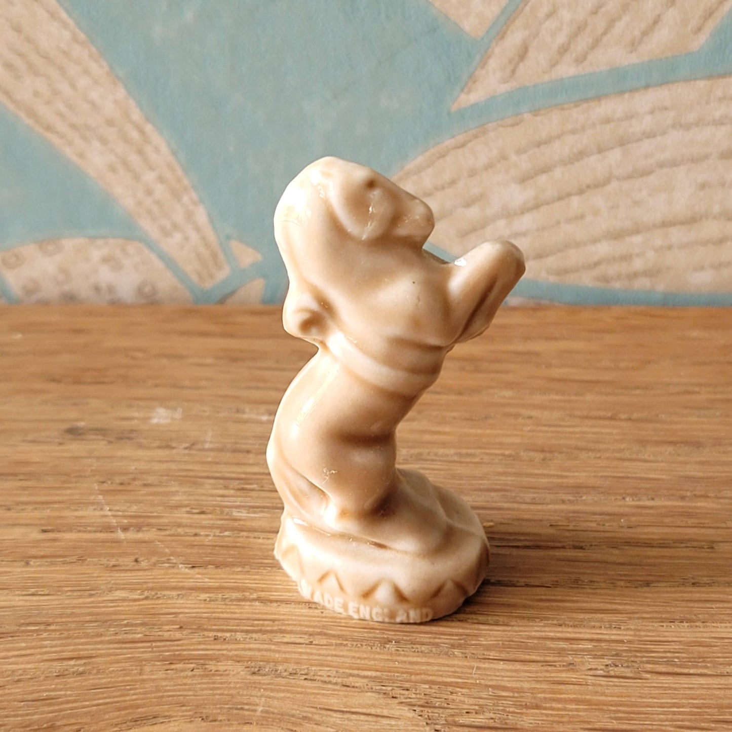 Circa. 1970s Wade "Circus Animals" series figurines: pony and tiger