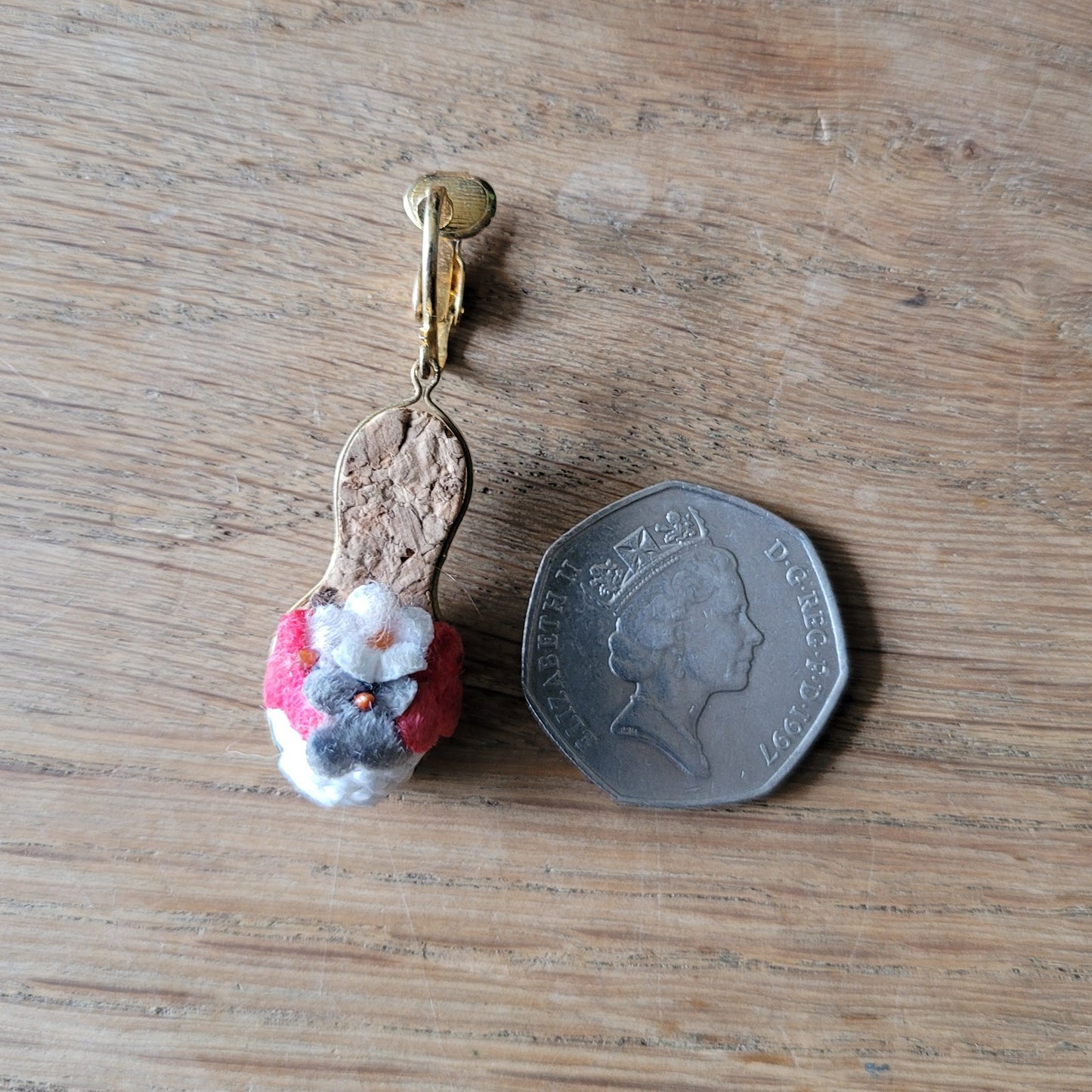 1980s cork & textile espadrille drop clip-on earrings