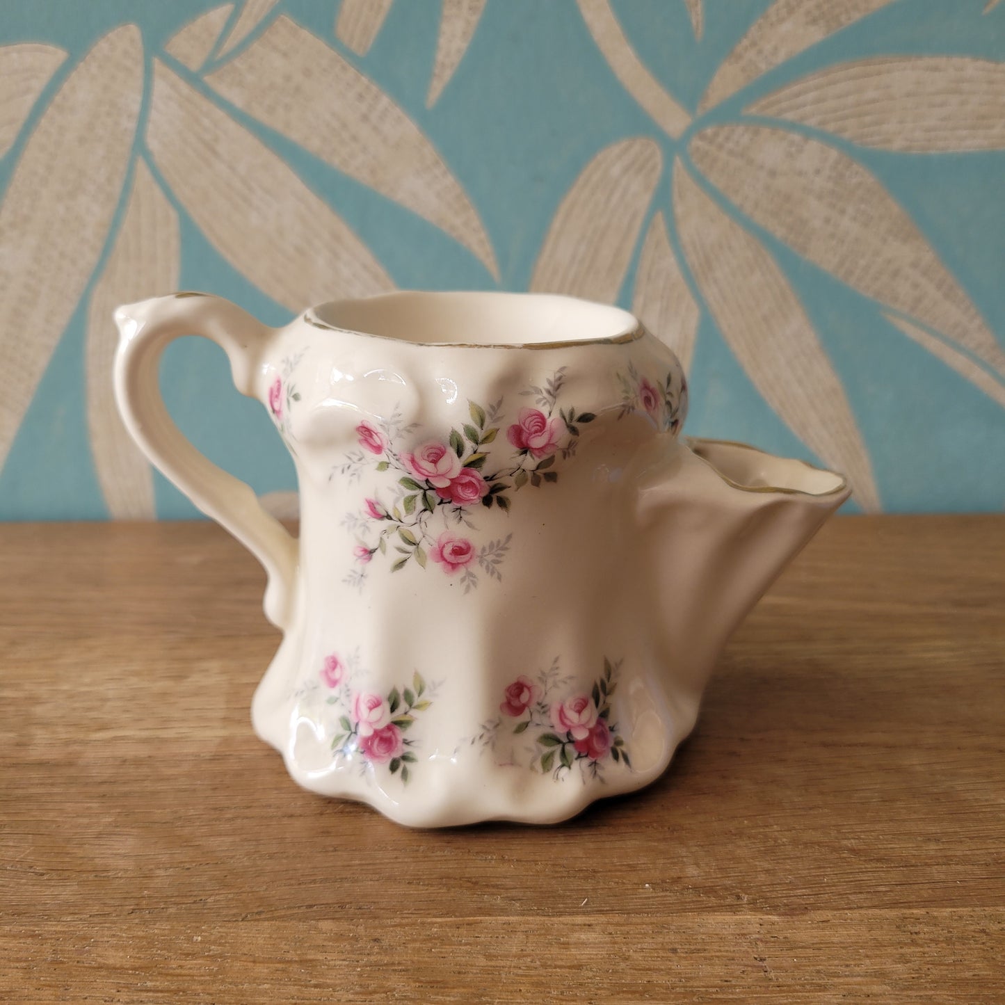 Vintage ceramic barber's shaving mug/scuttle with pretty floral transfer design