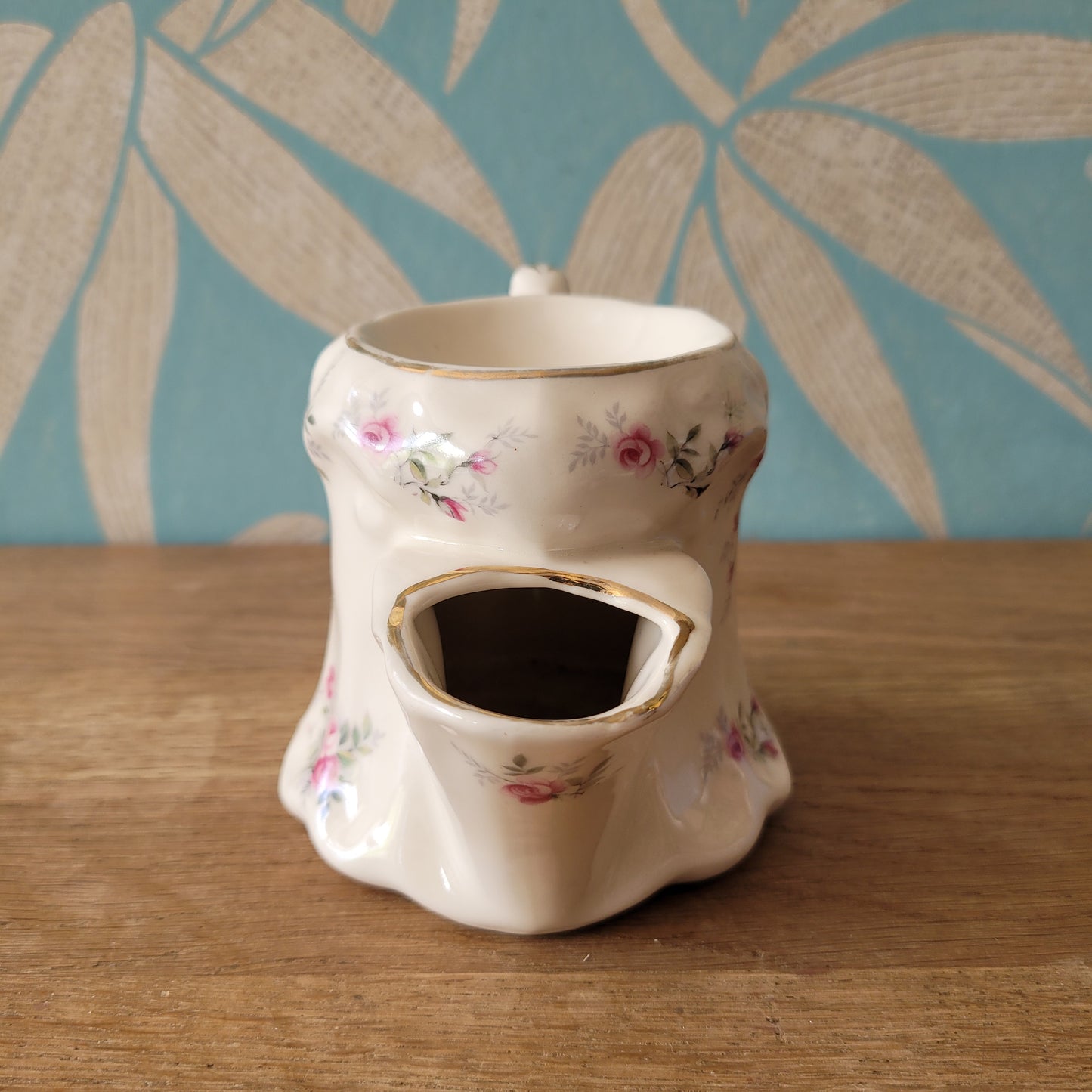 Vintage ceramic barber's shaving mug/scuttle with pretty floral transfer design