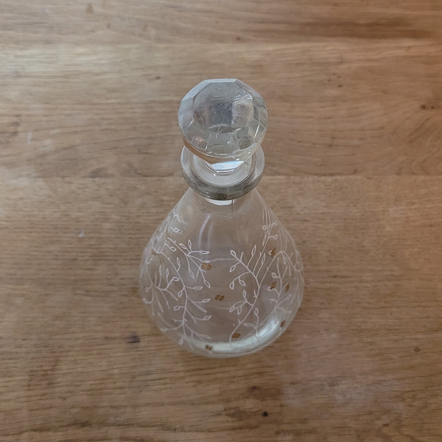 1950s etched glass white & gilt floral decanter set with 6 liqueur glasses