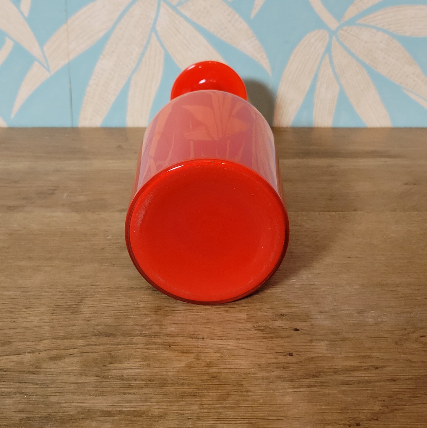 1970s Otto Brauer Holmegaard red cased glass art vase