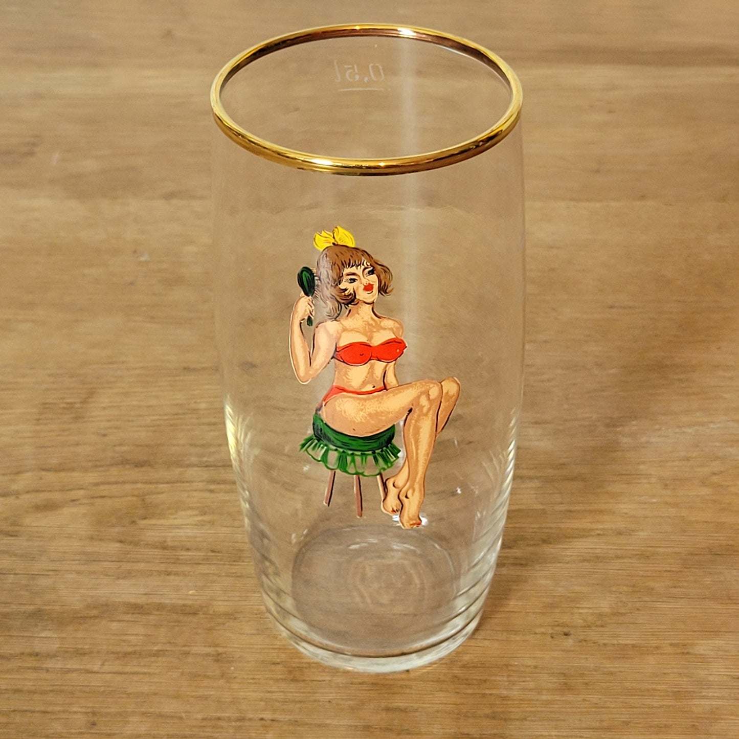 1950s/60s gentleman’s risqué pin-up girl pint glass with reverse decal