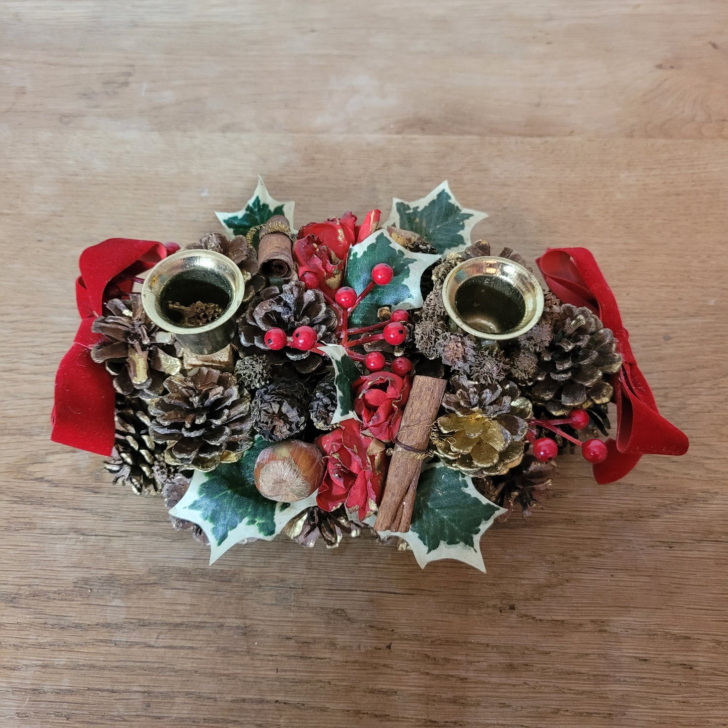 Vintage festive pine cone & red ribbon candleholder centrepiece