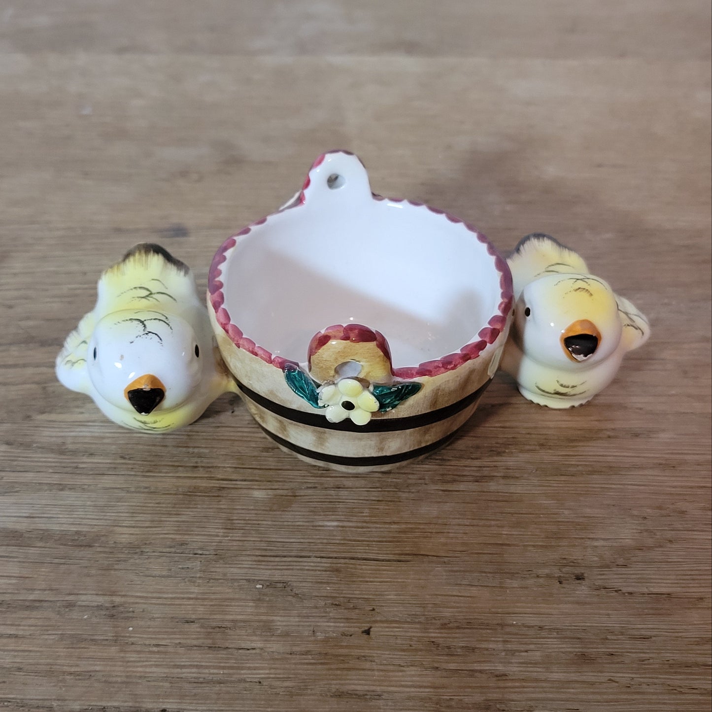 1950s Italian hand-painted ceramic chick mini wall pocket / salt holder