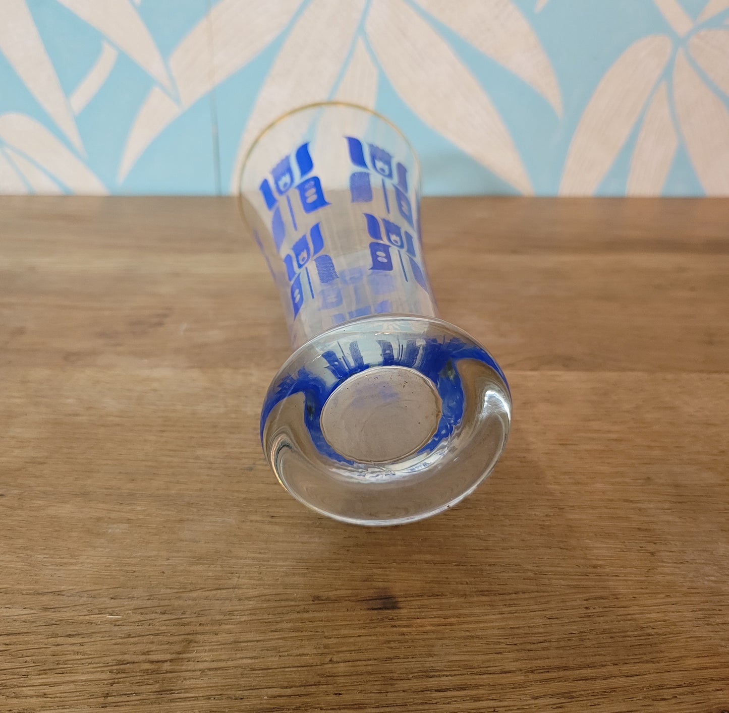 1960s blue abstract tulip pilsner glass with gilt rim