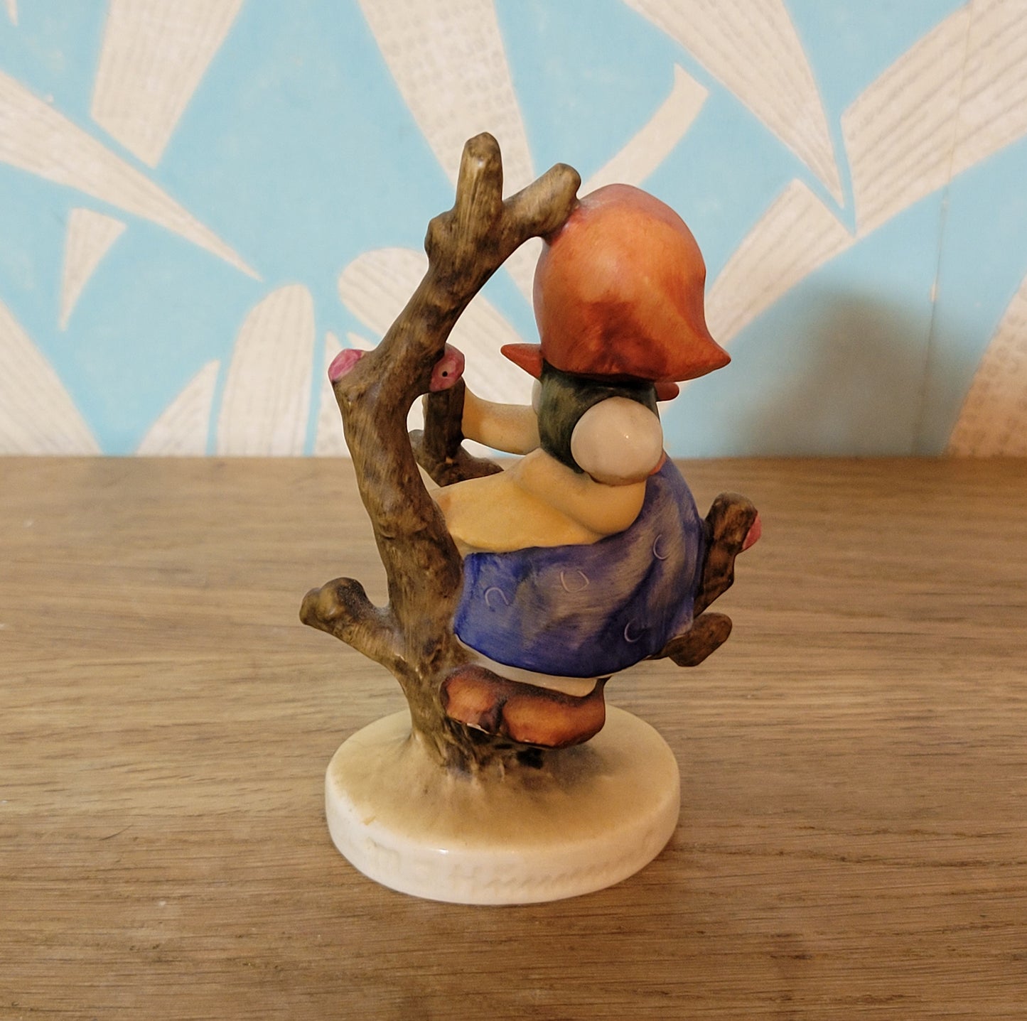 Pair of 1970s/80s Hummel "Apple Tree Girl" "Apple Tree Boy" porcelain figurines