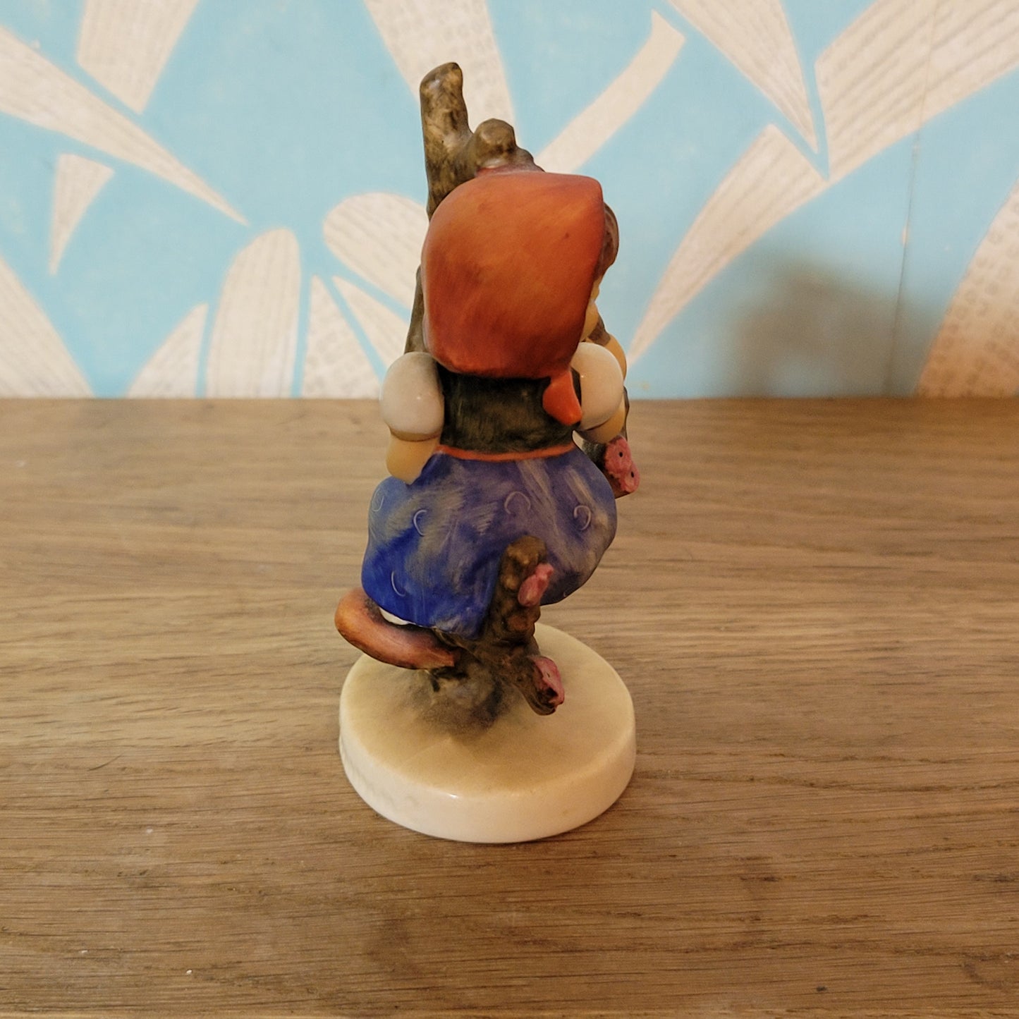 Pair of 1970s/80s Hummel "Apple Tree Girl" "Apple Tree Boy" porcelain figurines