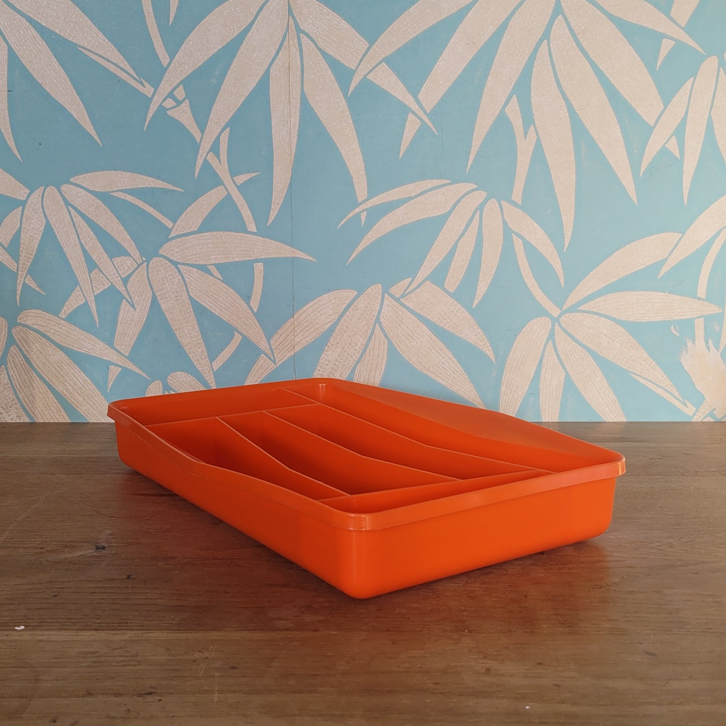1970s plysu housewares orange plastic assymetric cutlery tray