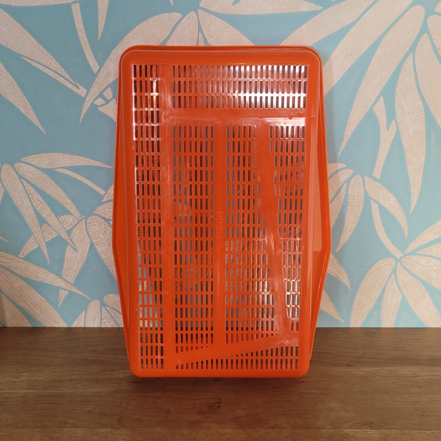 1970s plysu housewares orange plastic assymetric cutlery tray