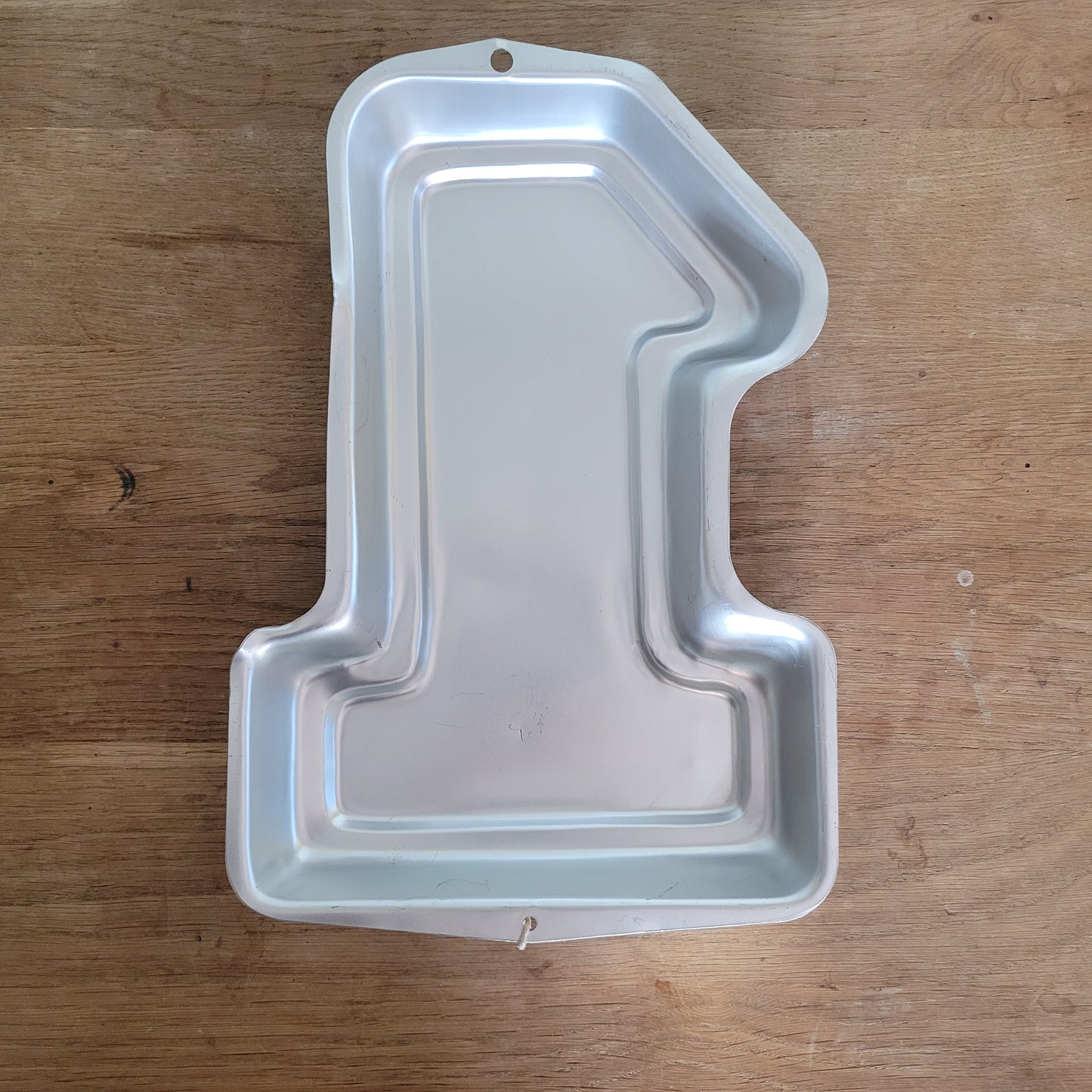 1980s Wilton character aluminum baking tins