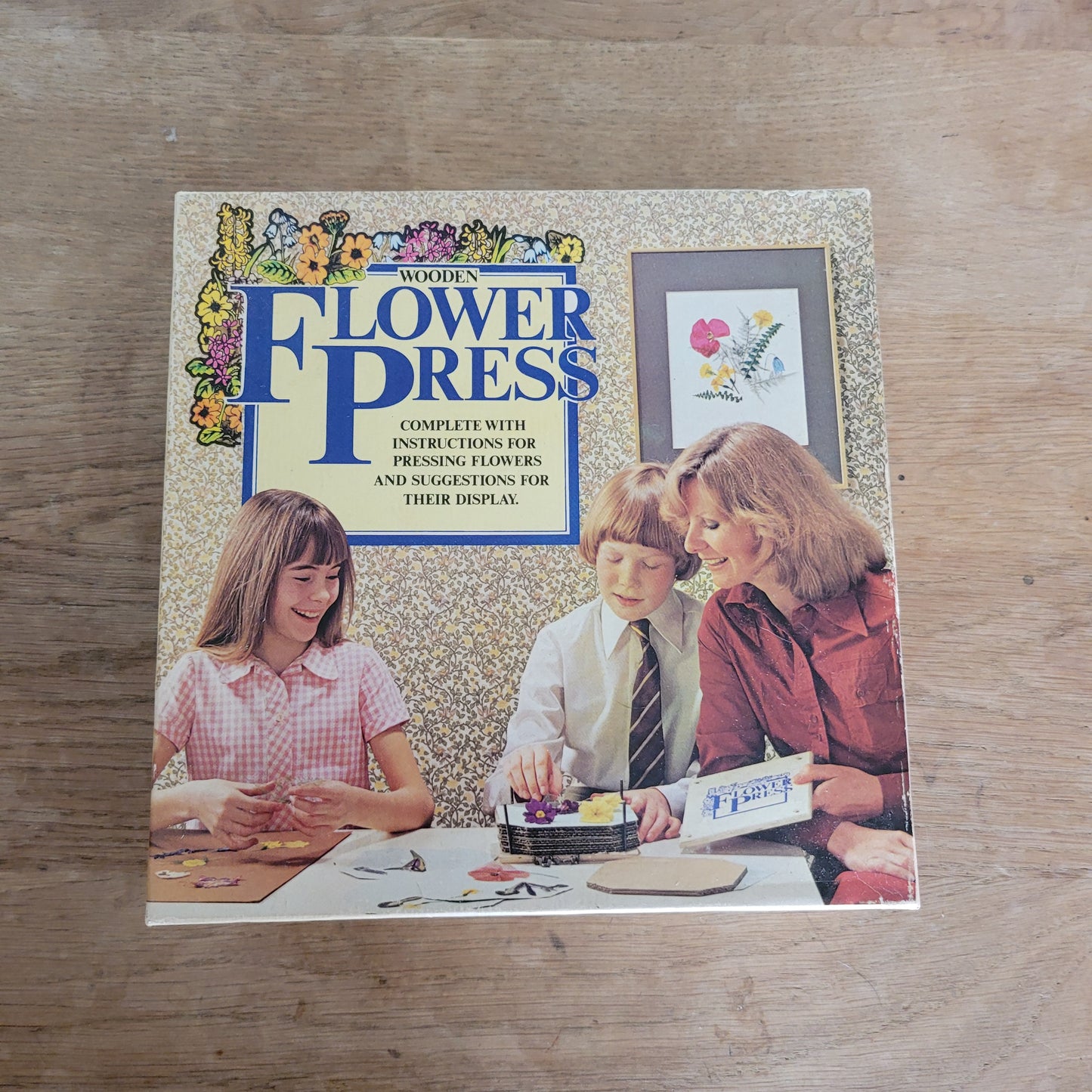 1979 Michael Stanfield wooden flower press with original box