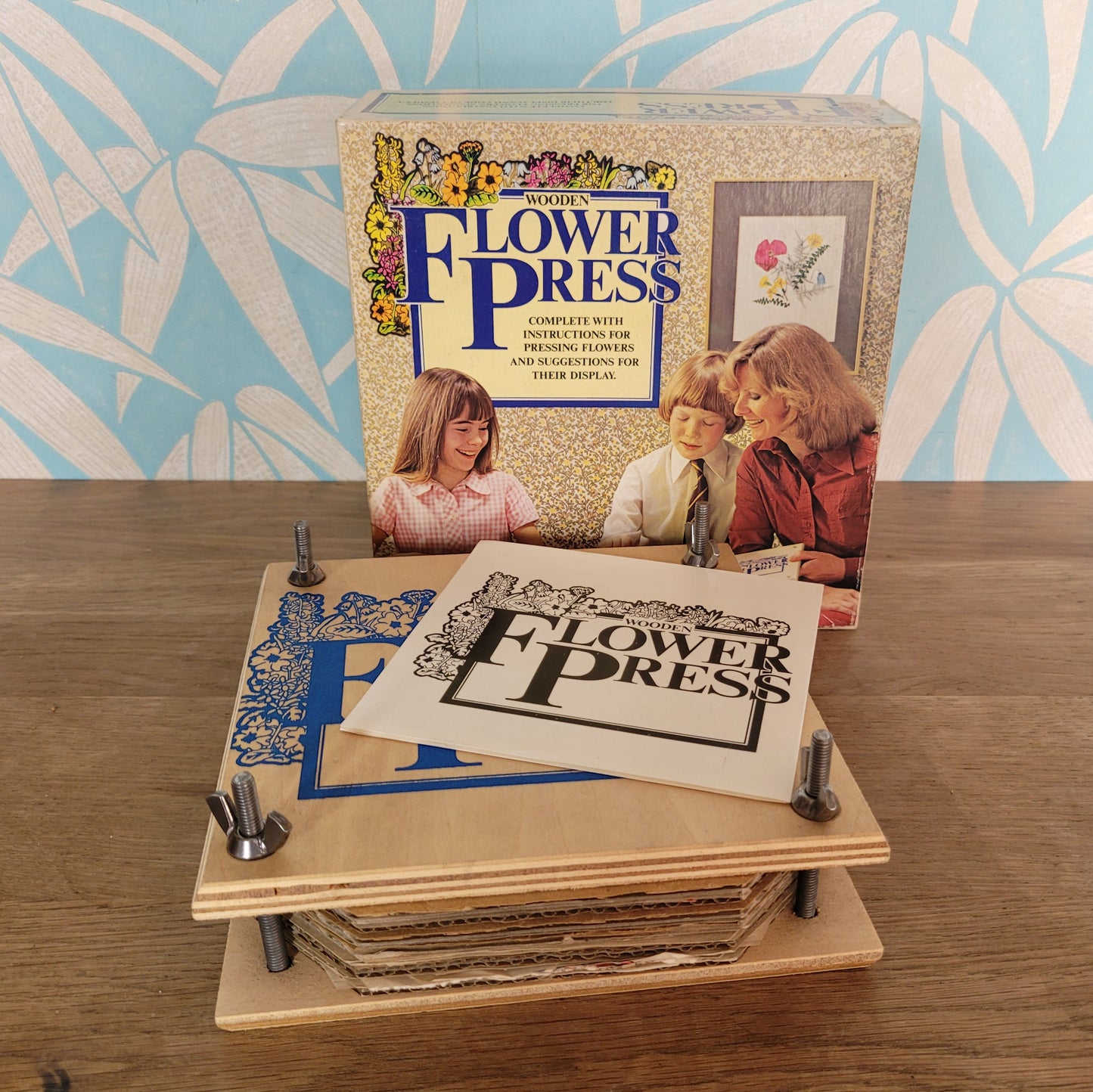 1979 Michael Stanfield wooden flower press with original box