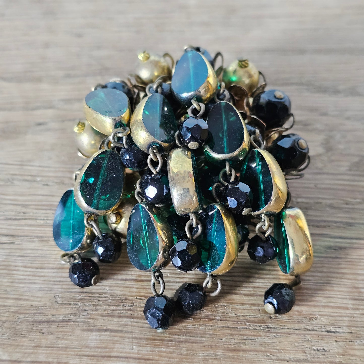 1950s green art glass & black bead cluster dangle brooch