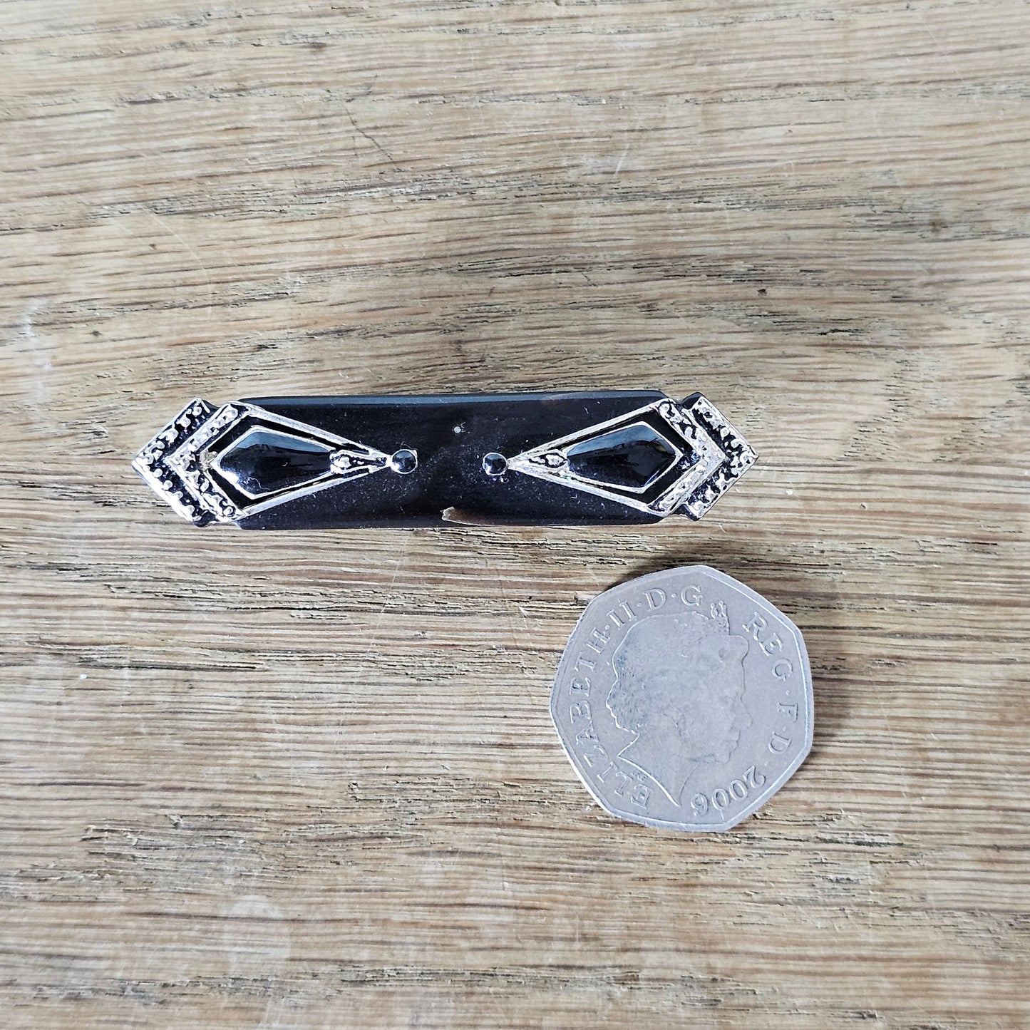 Vintage Art Deco silver-tone & black horn geometric bar brooch