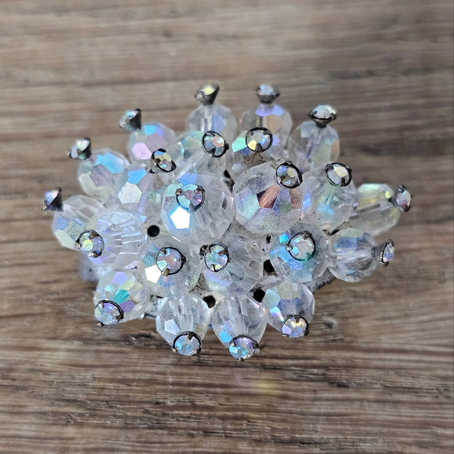1950s/60s silver-tone & Aurora Borealis crystal cluster brooch