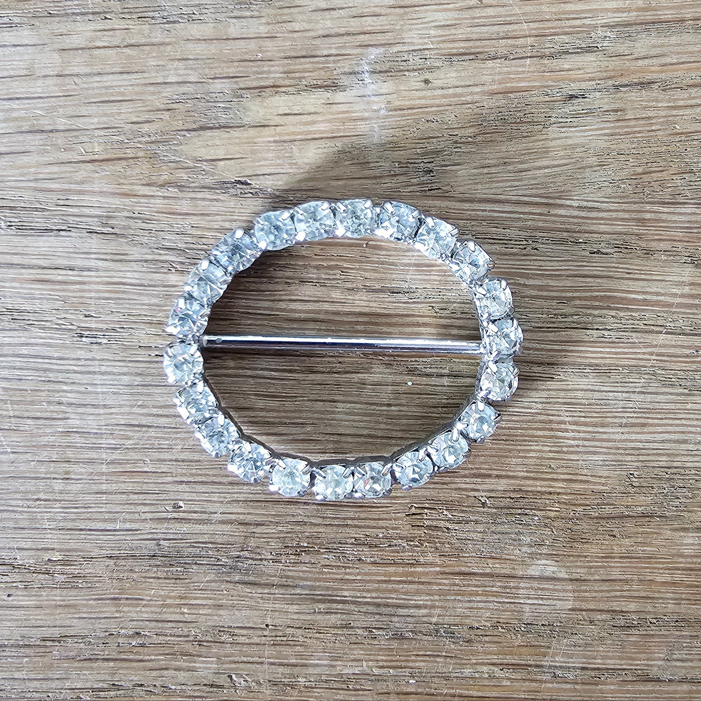 circa. 1940s clear rhinestone dress buckle slider/circular scarf clip