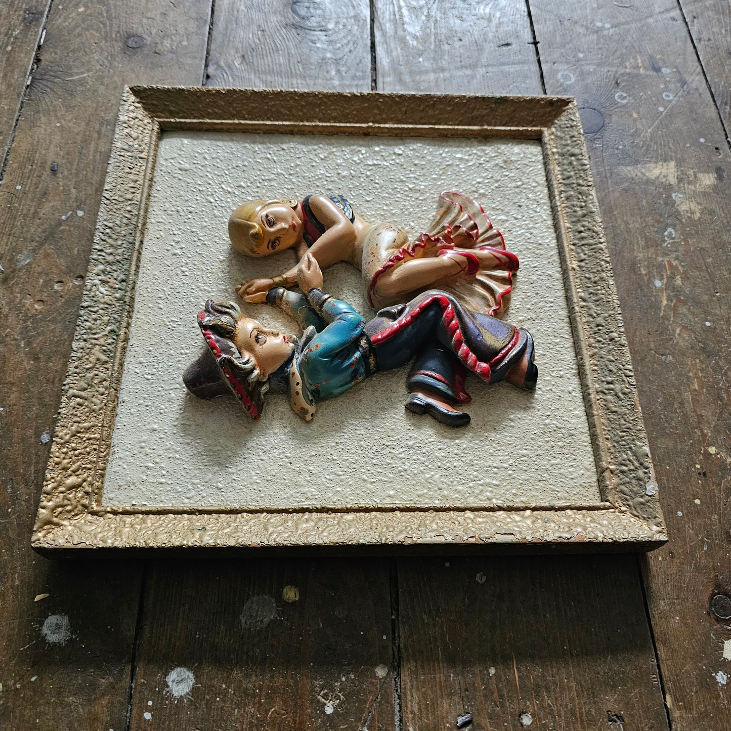 1950s Italian 3D chalkware Spanish dancing couple wall plaque