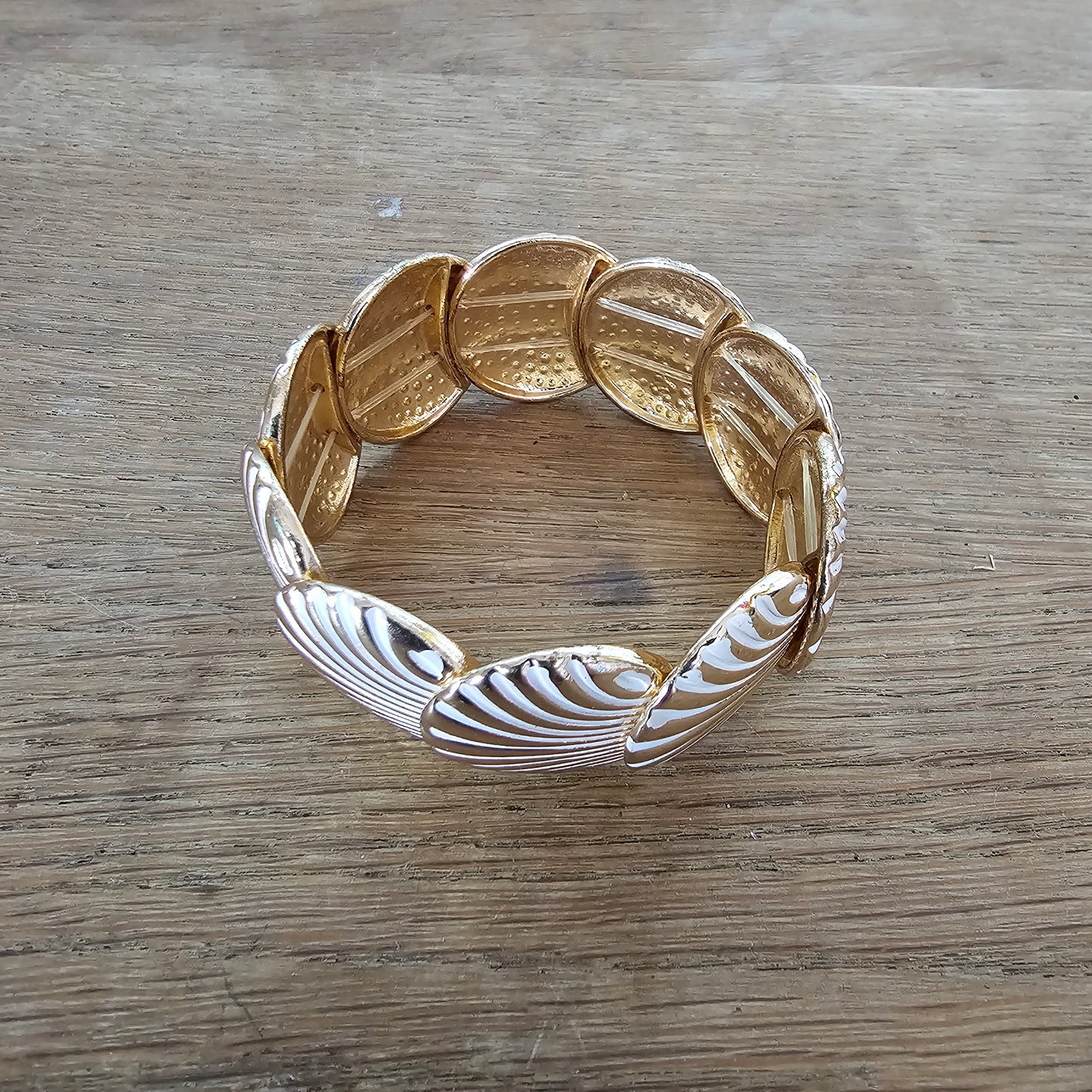 1980s gold-tone & white enamel shell panel stretch bracelet