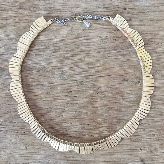 1980s/90s gold-tone articulated scalloped fringe link necklace