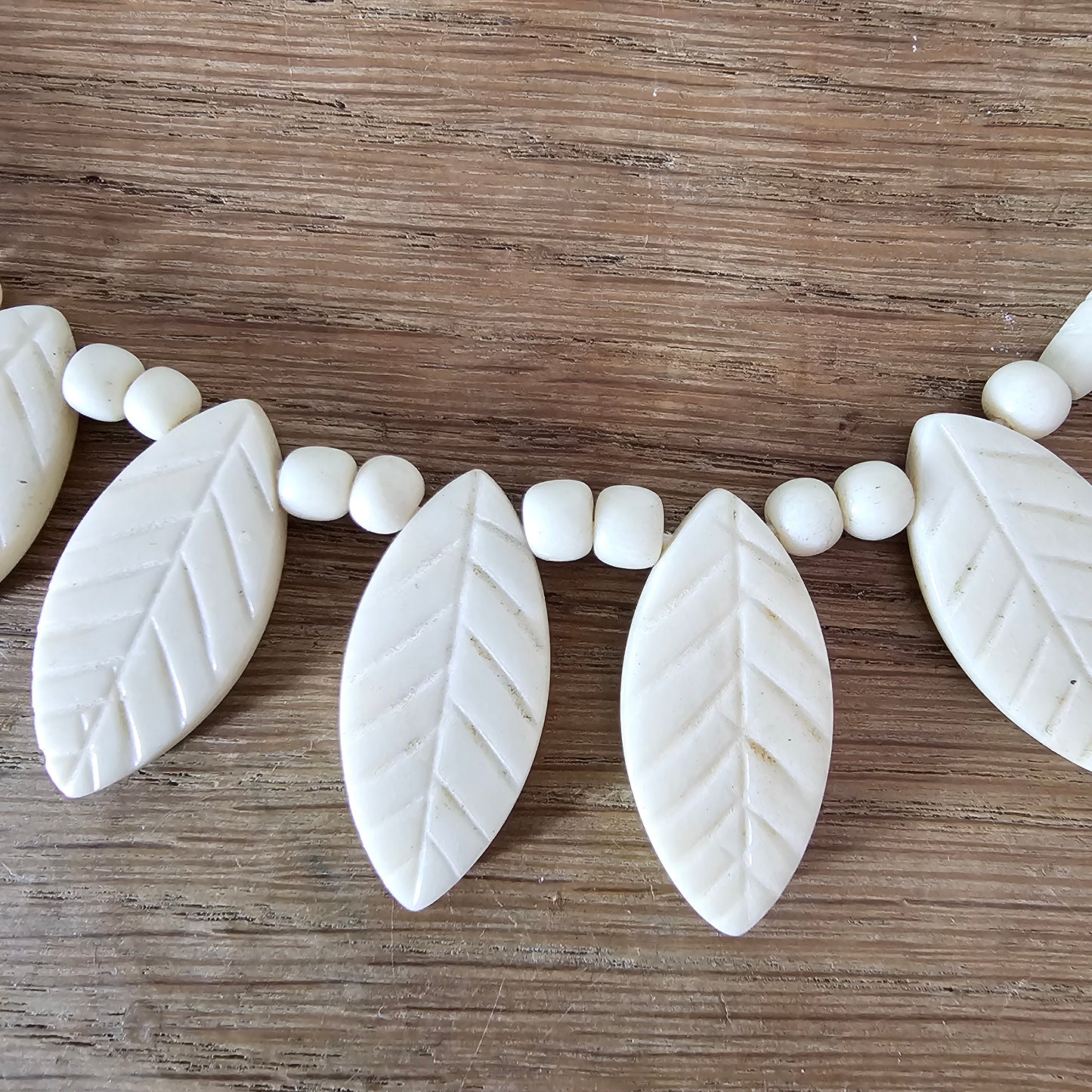 1960s cream carved bone leaf drop necklace