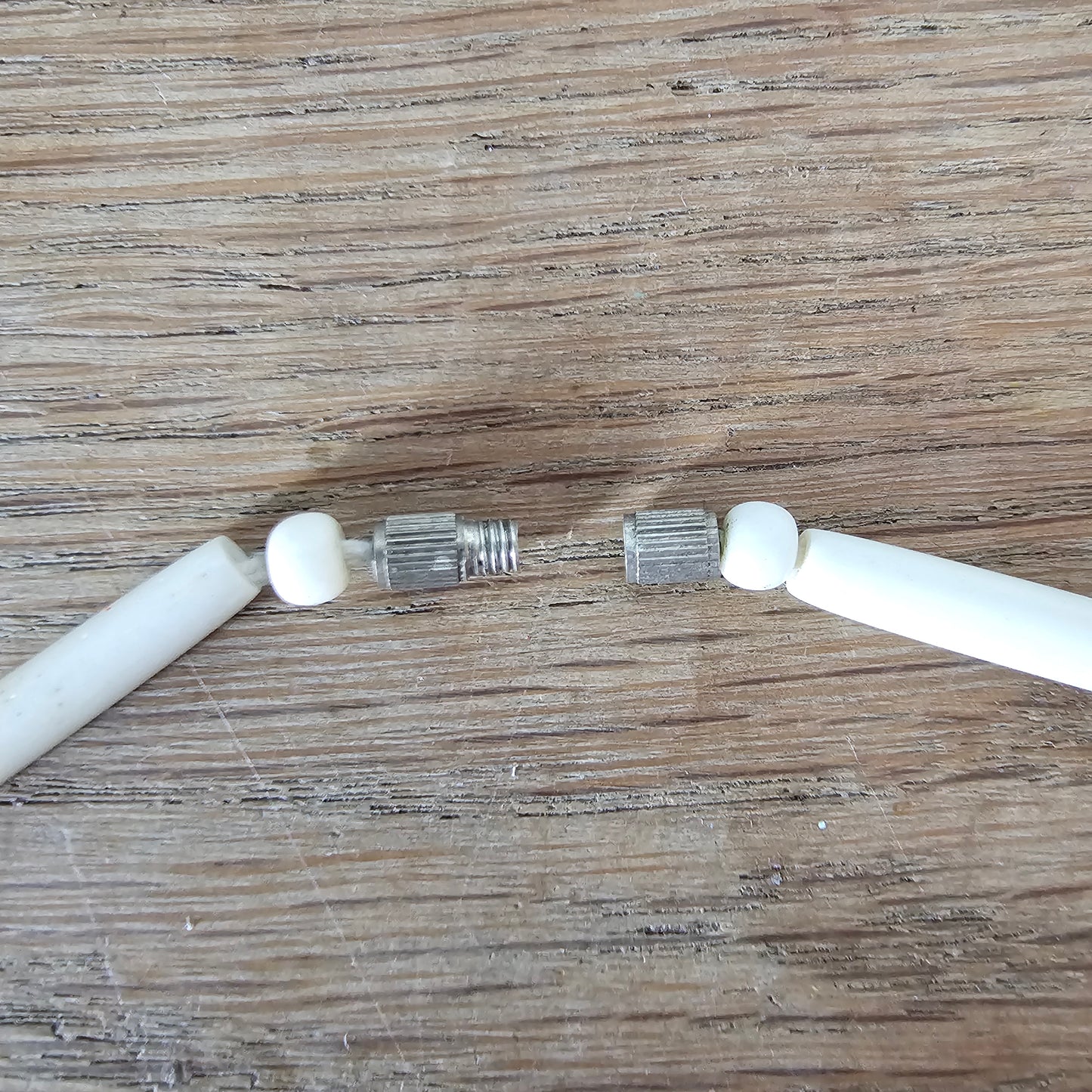 1960s cream carved bone leaf drop necklace