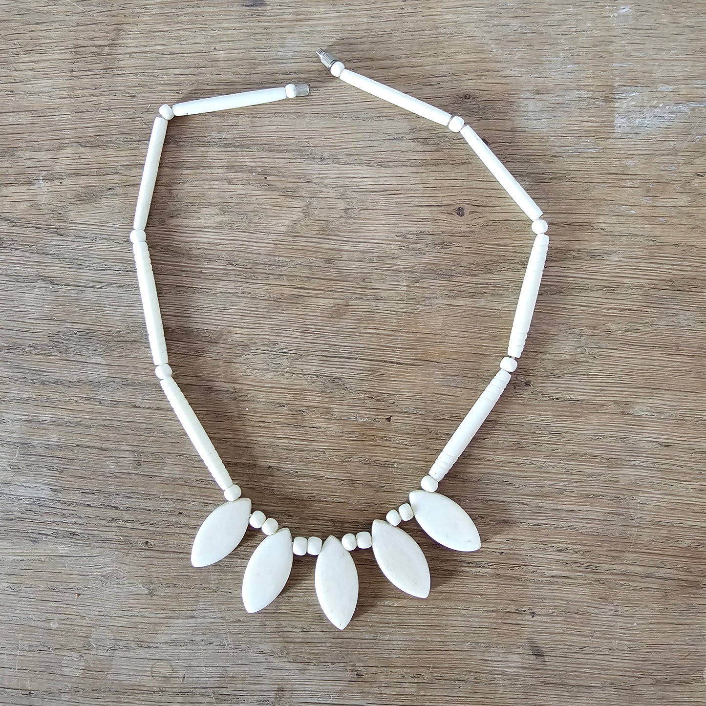 1960s cream carved bone leaf drop necklace